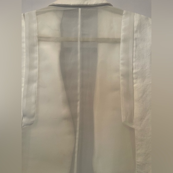 ZARA Basic Women's White Sleeveless Jacket - Picture 7 of 8